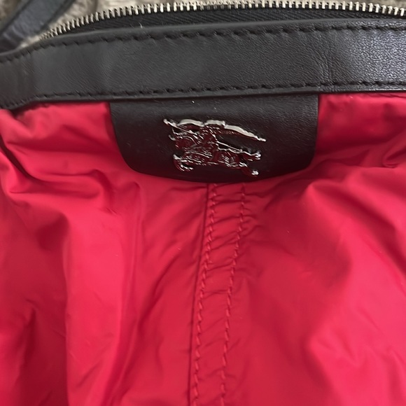 Authenticated Red Vinyl Burberry Satchel - Picture 2 of 10